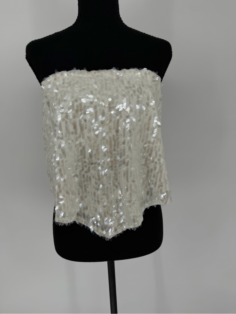 Willow & Root Ivory Sequin Strapless bandana tie Crop Top